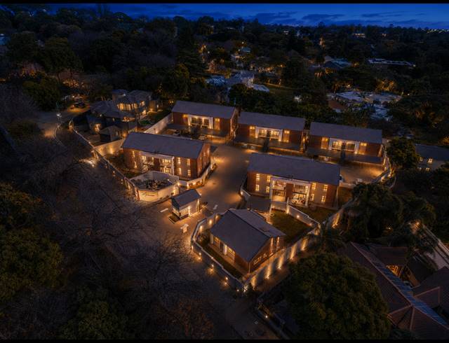 3 BEDROOM APARTMENT FOR SALE IN BRYANSTON